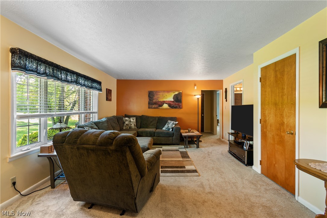 5030 Manchester Road Akron, OH 44319 - Photo 9 of 34 Gallery Image 9