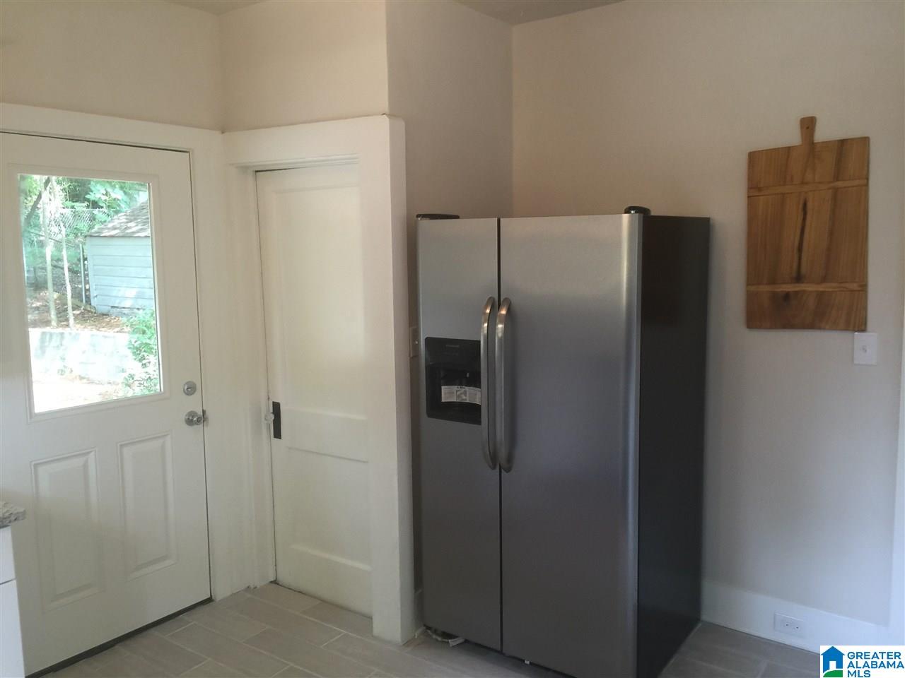 564 South 60th Street Birmingham, AL 35212 - Photo 6 of 32