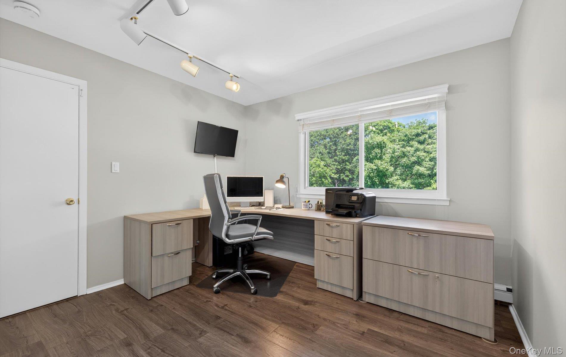 49 Annandale Road Commack, NY 11725 - Photo 31 of 42 Bedroom #3