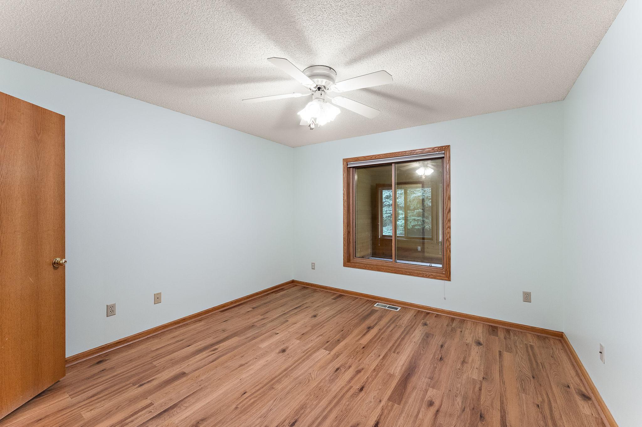3434 Silver Lane Northeast St. Anthony, MN 55421 - Photo 31 of 44