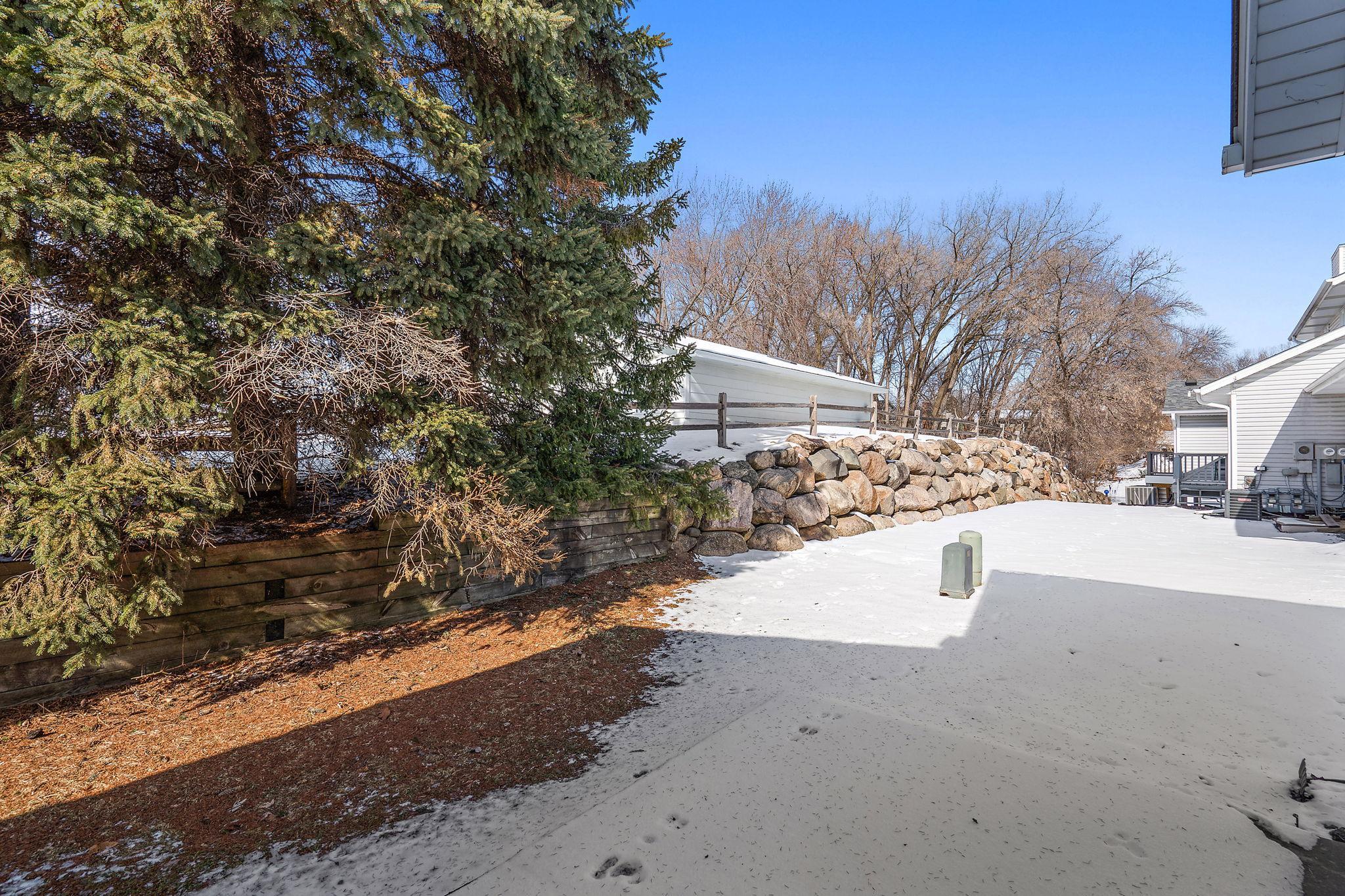 3434 Silver Lane Northeast St. Anthony, MN 55421 - Photo 6 of 44