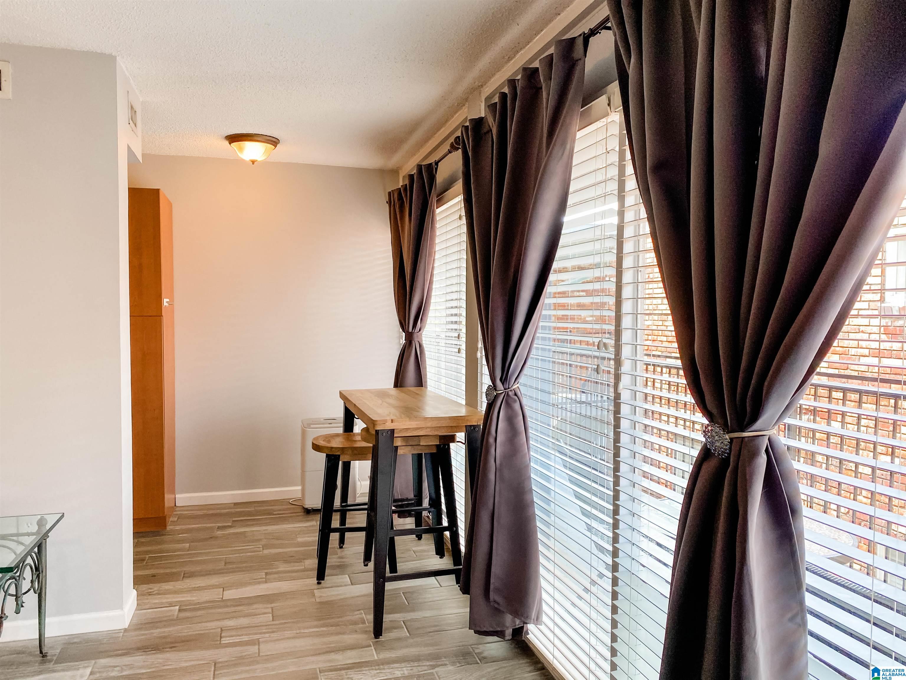 2990 Rhodes Circle South, Unit 315 Birmingham, AL 35205 - Photo 7 of 20 Gallery Image 7