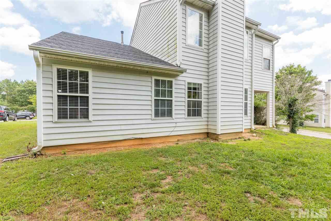 208 Firefly Road Holly Springs, NC 27540 - Photo 6 of 18 Gallery Image 6