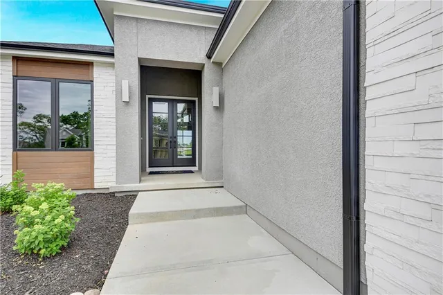 $879,900 | 24909 West 98th Place, Lenexa, KS 66227