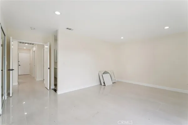 $5,950 | 10121 Eagle Avenue, Fountain Valley, CA 92708