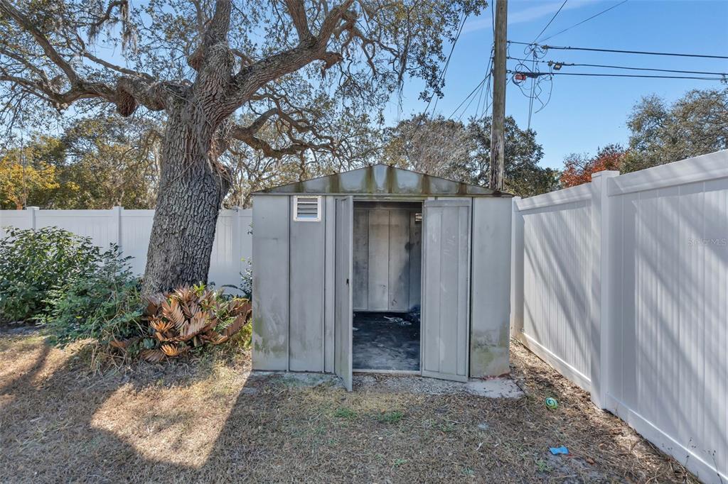 5674 Altec Court Orlando, FL 32808 - Photo 25 of 43