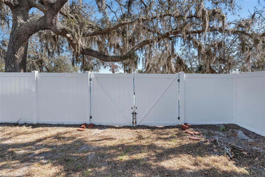 5674 Altec Court Orlando, FL 32808 - Photo 26 of 43