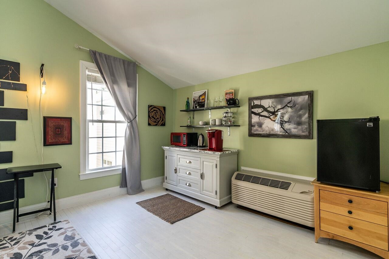 1204 Haynes Street Raleigh, NC 27604 - Photo 23 of 30 Photo 23