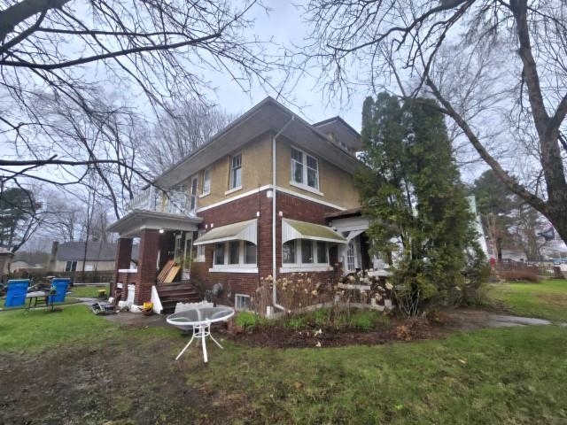 931 Main Street Gresham, WI 54128 - Photo 2 of 10