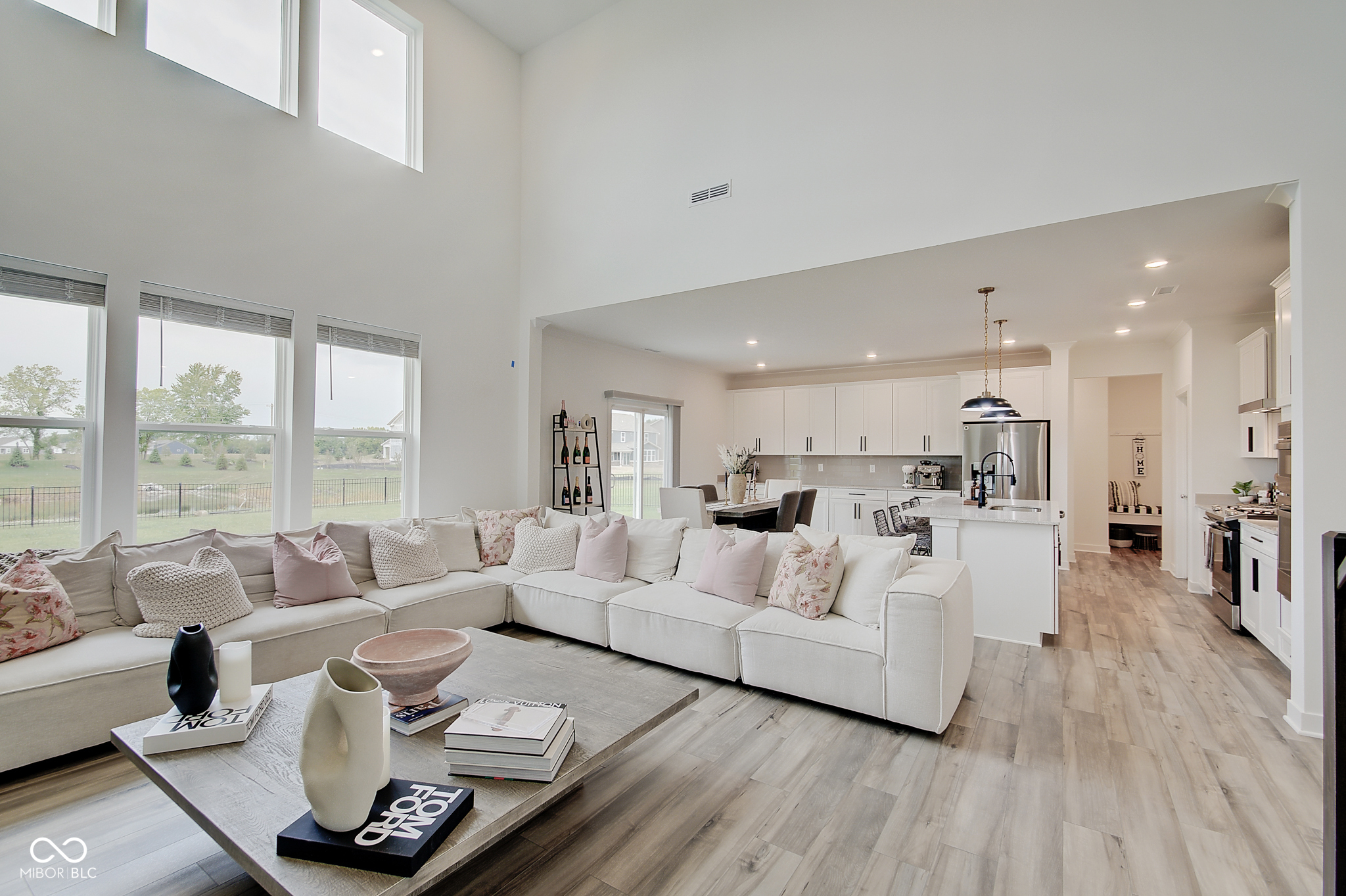 19732 Shadow Trace Path Westfield, IN 46074 - Photo 4 of 51