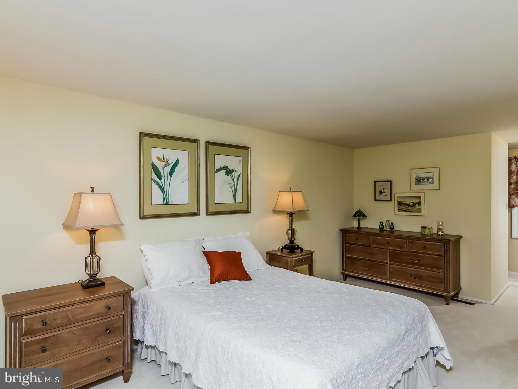 20729 Bell Bluff Road Gaithersburg, MD 20882 - Photo 15 of 30 Bedroom (Master)