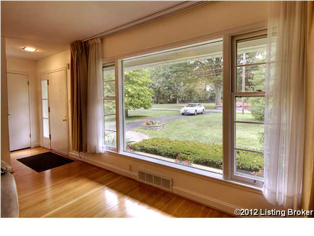 4433 Lowe Road Louisville, KY 40220 - Photo 6 of 31 Additional Photo