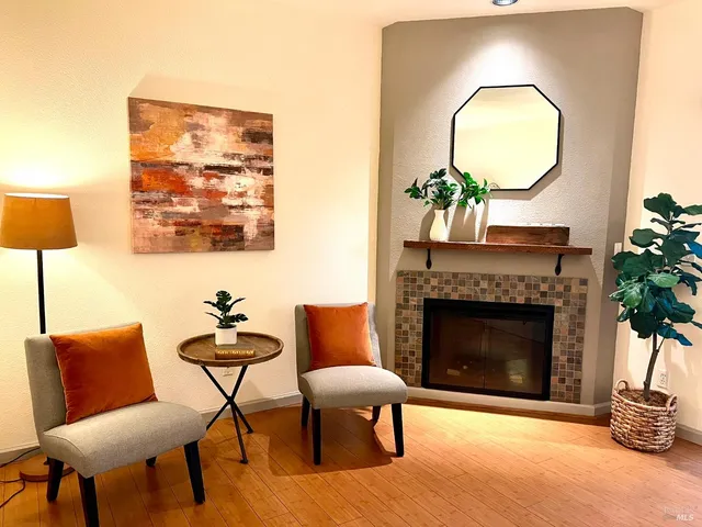 $425,000 | 36 Bridgegate Way, Napa, CA 94559