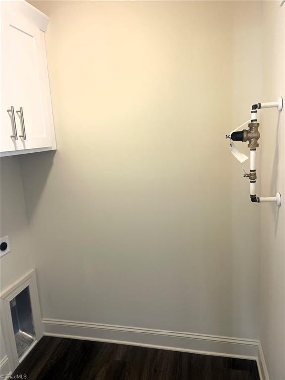 516 Whiteoak Street High Point, NC 27260 - Photo 9 of 27