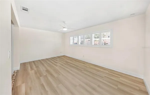 $5,400 | 1949 Dolphin Boulevard South, St. Petersburg, FL 33707