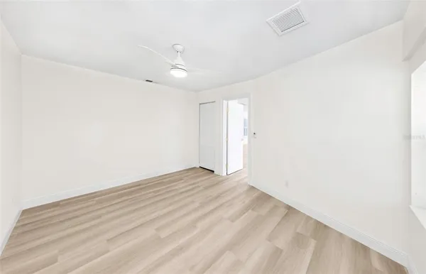 $5,400 | 1949 Dolphin Boulevard South, St. Petersburg, FL 33707