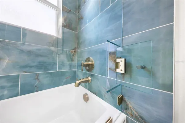 $5,400 | 1949 Dolphin Boulevard South, St. Petersburg, FL 33707