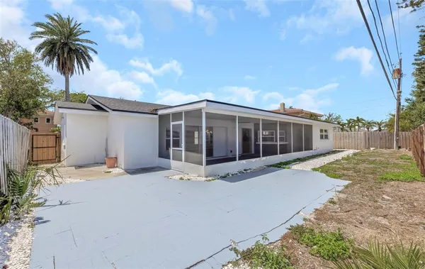 $5,400 | 1949 Dolphin Boulevard South, St. Petersburg, FL 33707