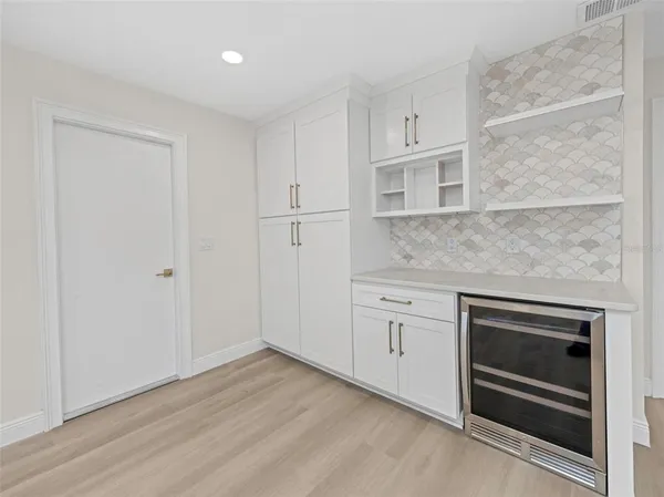 $5,400 | 1949 Dolphin Boulevard South, St. Petersburg, FL 33707