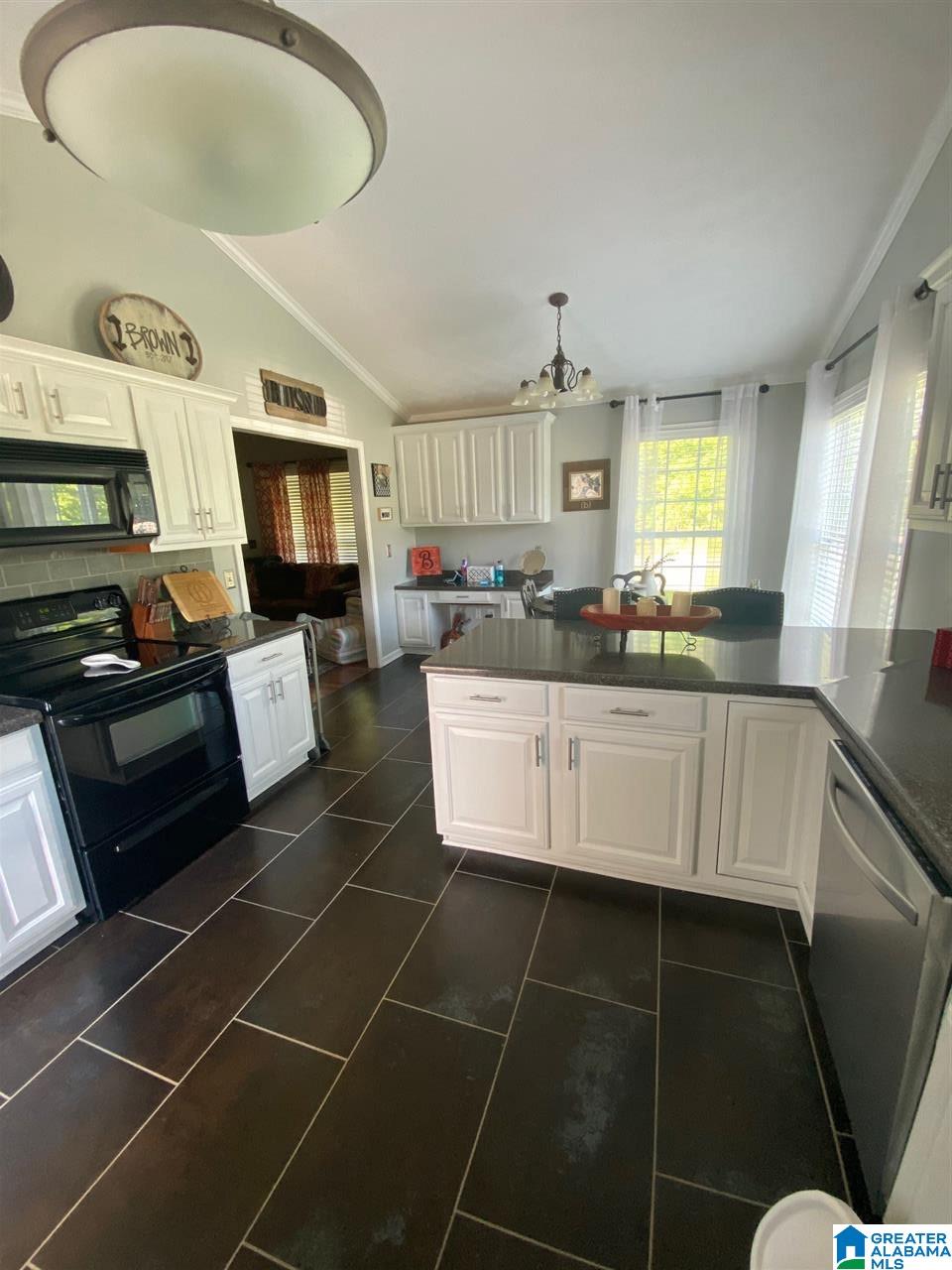 950 Hampton Road South Gadsden, AL 35907 - Photo 7 of 26
