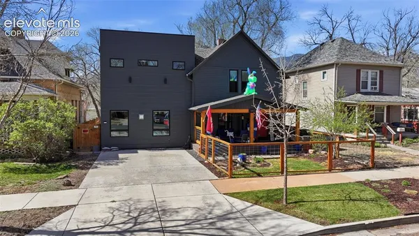 a view of house with a outdoor space