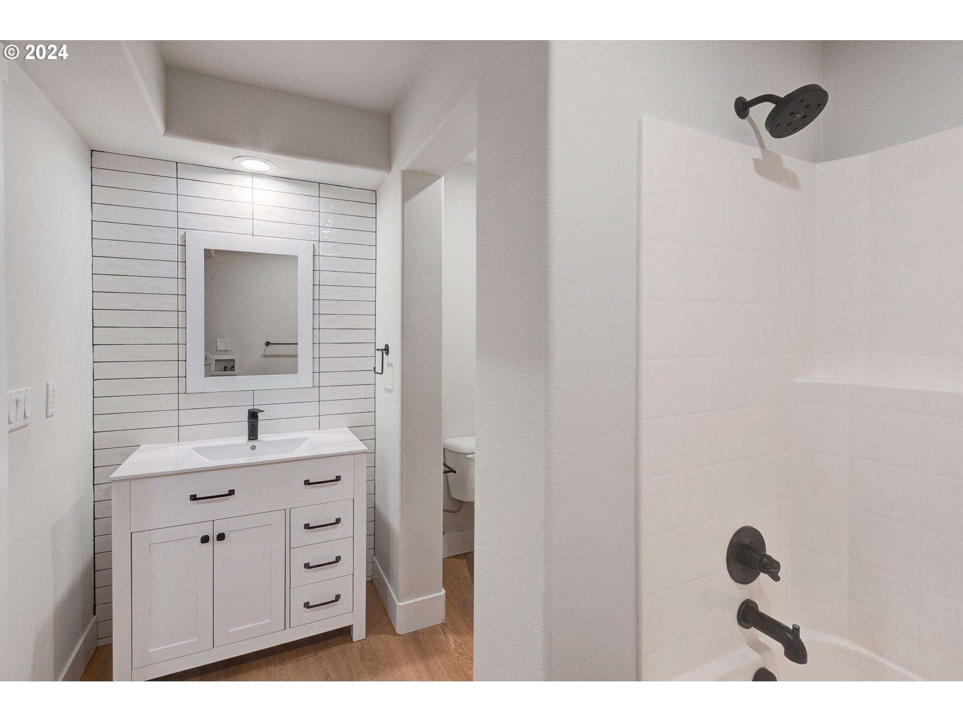 21110 Southwest Chapman Road Sherwood, OR 97140 - Photo 31 of 47 Gallery Image 31