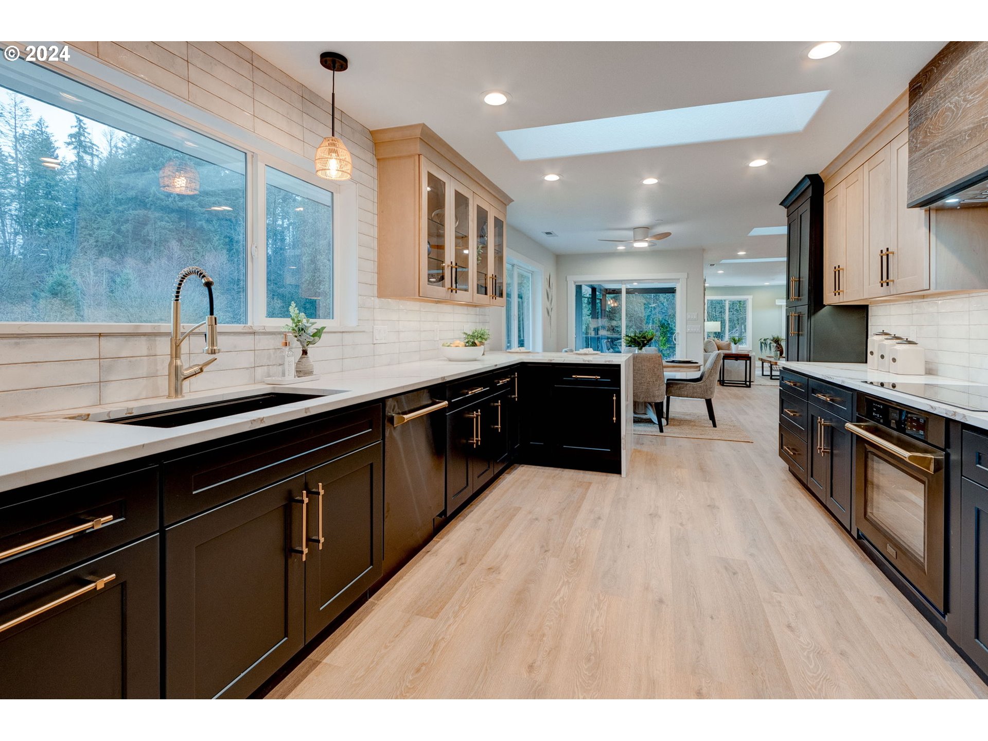 21110 Southwest Chapman Road Sherwood, OR 97140 - Photo 10 of 47 Gallery Image 10