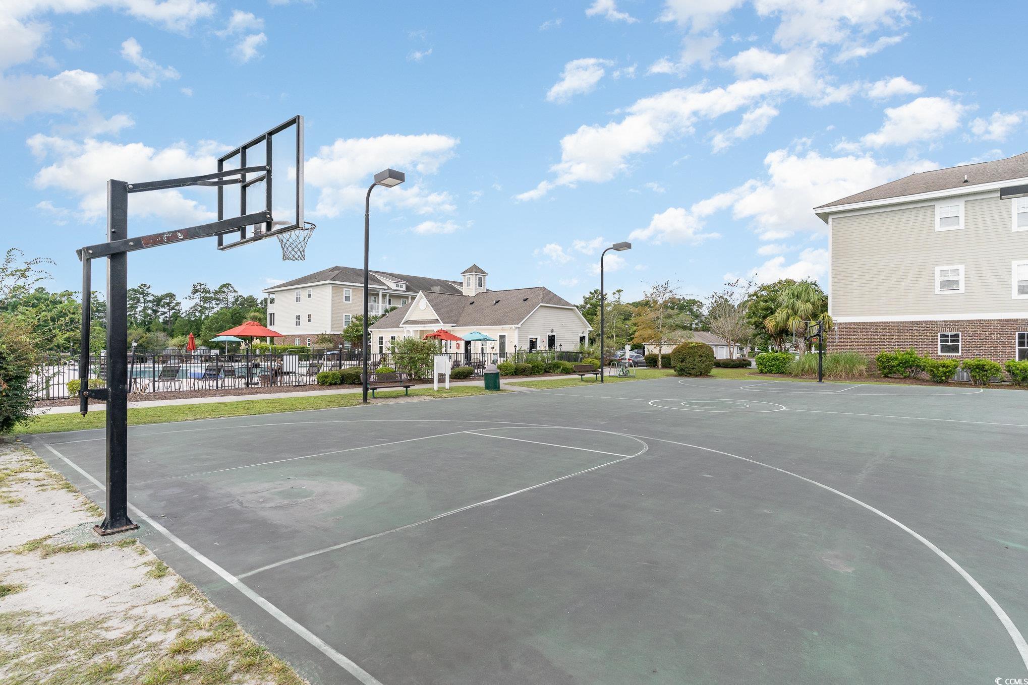 316 Kiskadee Loop, Unit 9E Conway, SC 29526 - Photo 6 of 40 View of basketball court