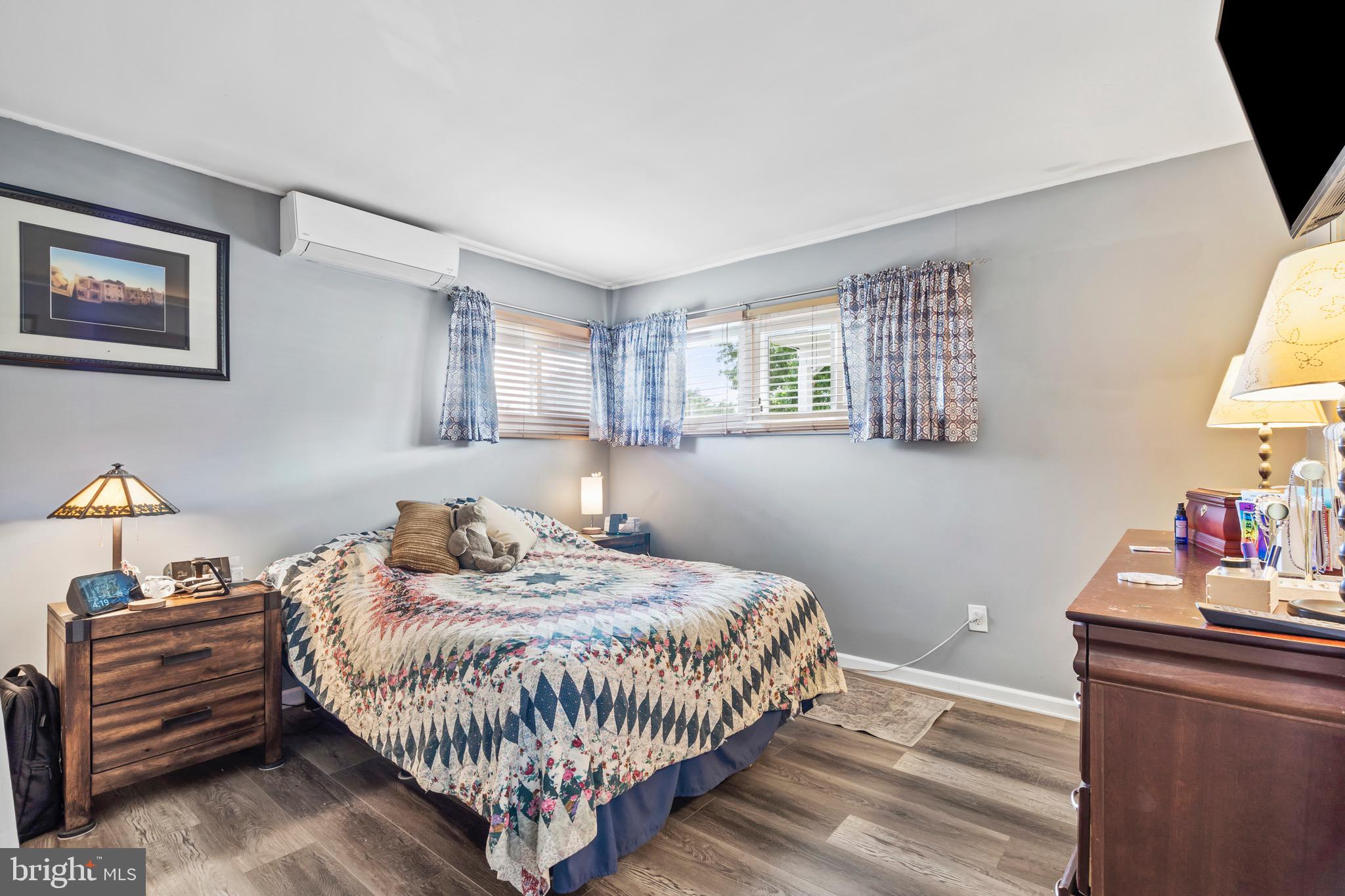 16 Canoebirch Road Levittown, PA 19057 - Photo 18 of 33