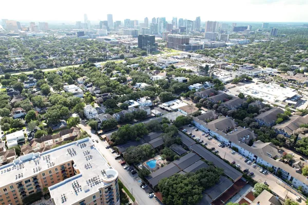 $335,000 | 3926 West Alabama Street, Unit 1, Houston, TX 77027