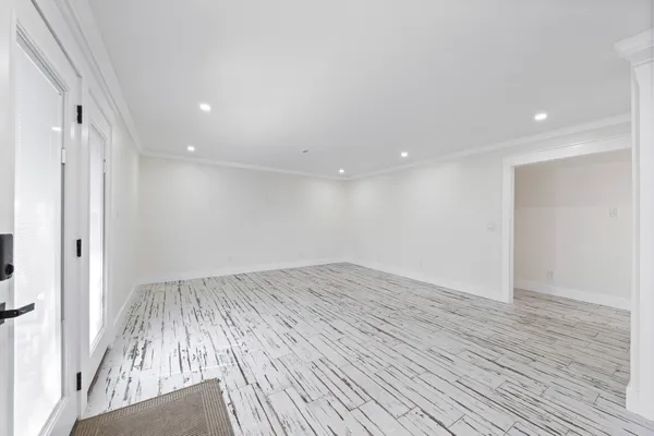 $335,000 | 3926 West Alabama Street, Unit 1, Houston, TX 77027