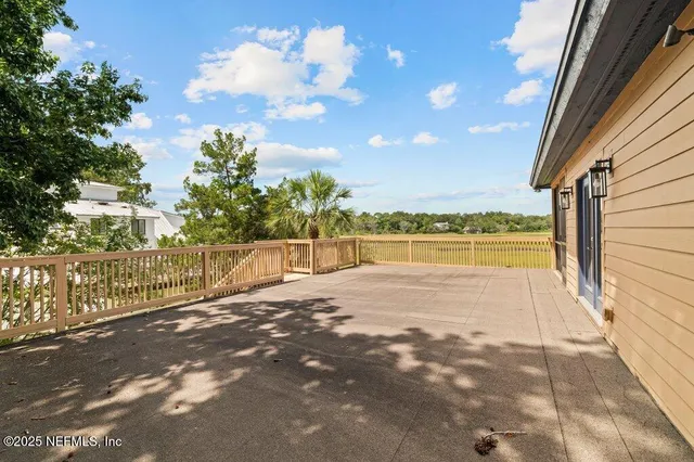 $1,299,000 | 2010 Shadow Lane, Neptune Beach, FL 32266