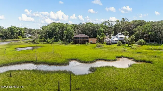 $1,299,000 | 2010 Shadow Lane, Neptune Beach, FL 32266