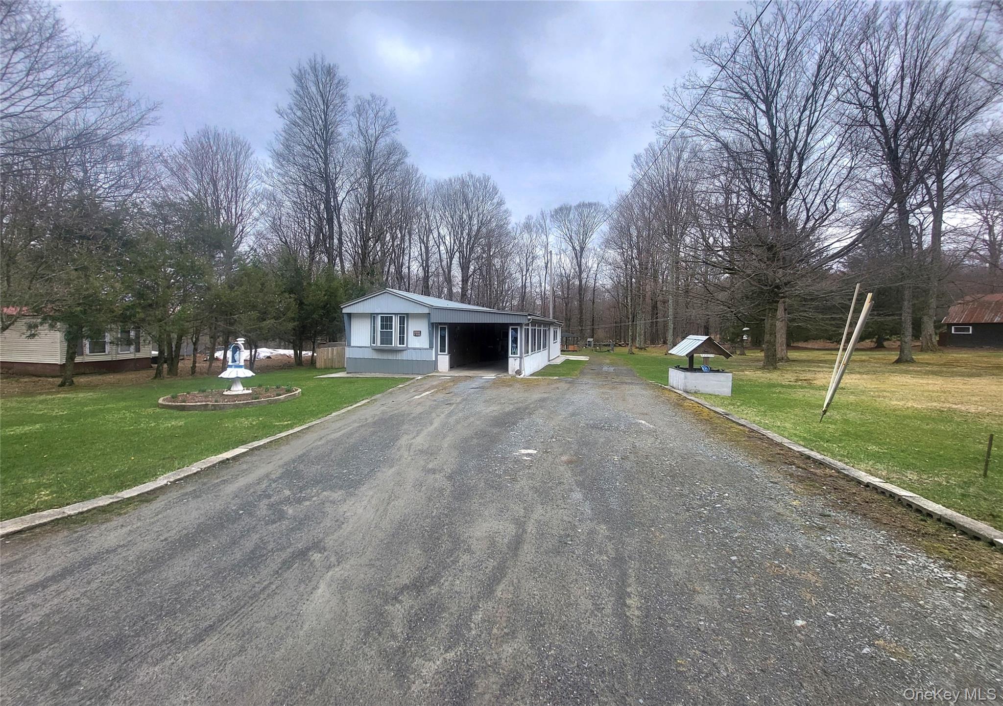 7 Old Greenfield Road Woodridge, NY 12789 - Photo 3 of 31