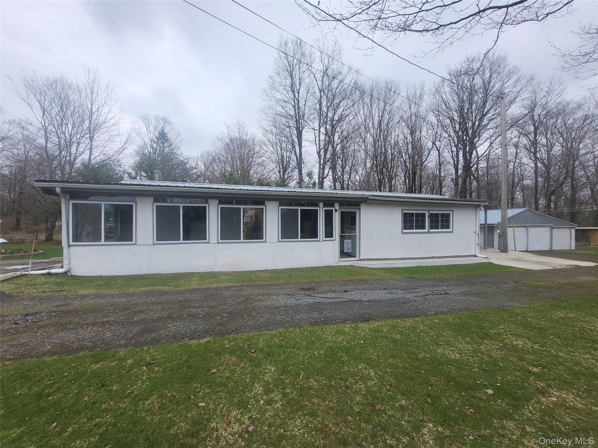 7 Old Greenfield Road Woodridge, NY 12789 - Photo 4 of 31