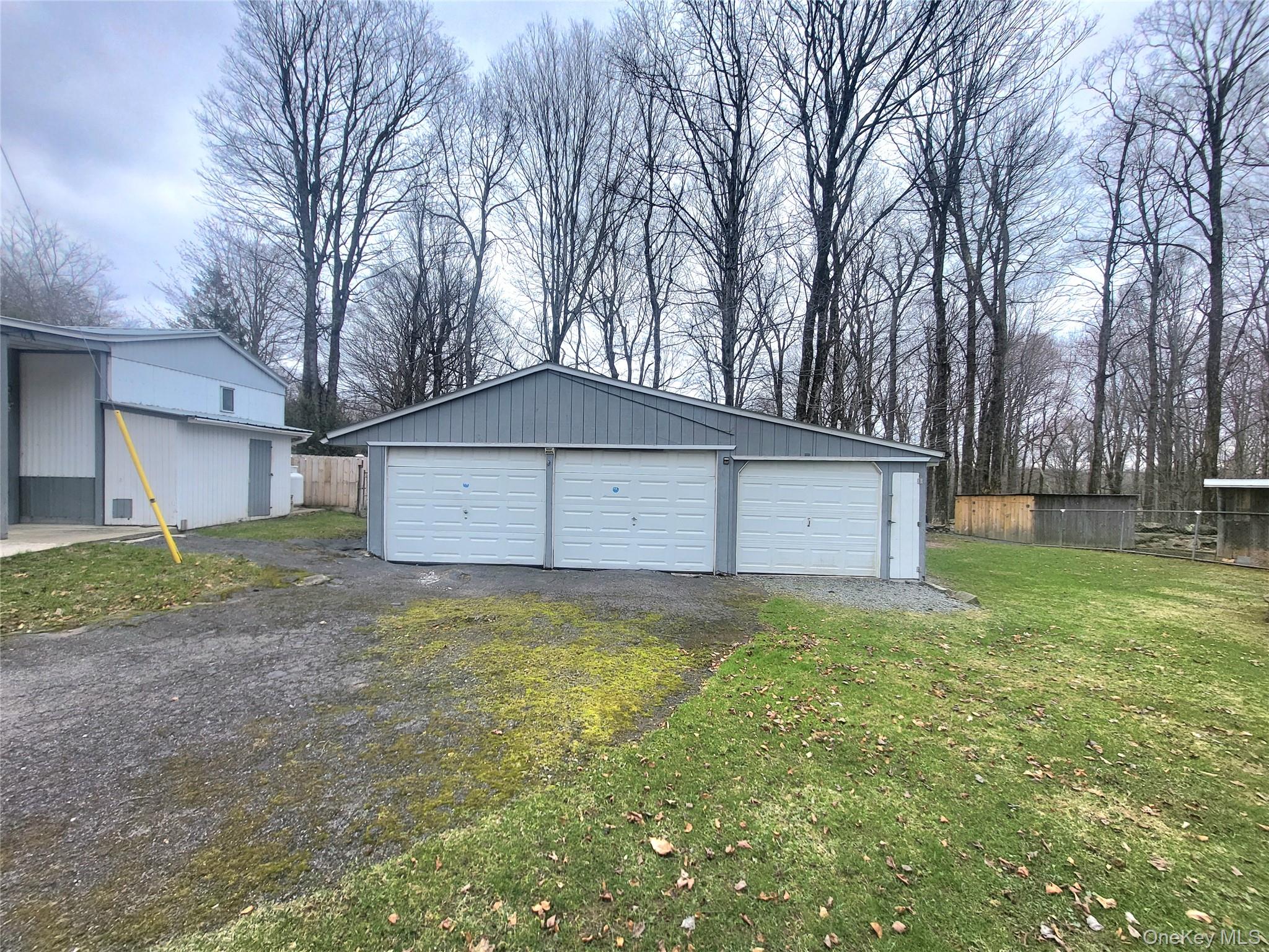 7 Old Greenfield Road Woodridge, NY 12789 - Photo 7 of 31 3 Car Garage