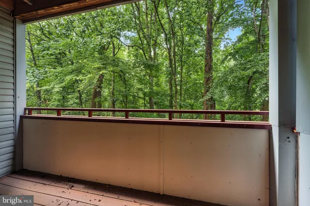 $225,000 | 3301 Sir Thomas Drive, Unit 6B22, Silver Spring, MD 20904