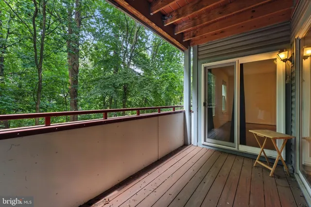 $225,000 | 3301 Sir Thomas Drive, Unit 6B22, Silver Spring, MD 20904