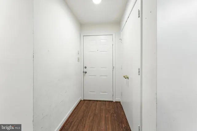 $225,000 | 3301 Sir Thomas Drive, Unit 6B22, Silver Spring, MD 20904