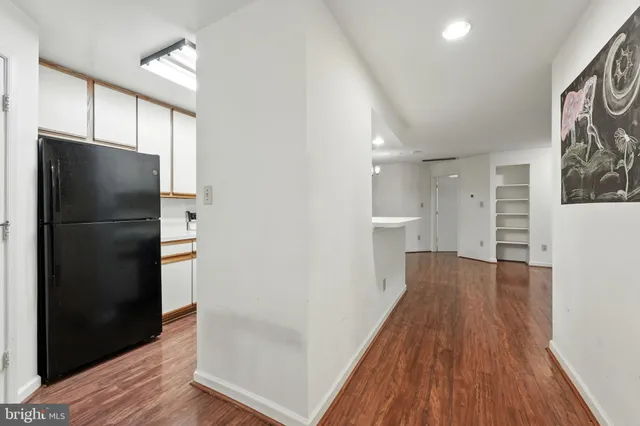 $225,000 | 3301 Sir Thomas Drive, Unit 6B22, Silver Spring, MD 20904