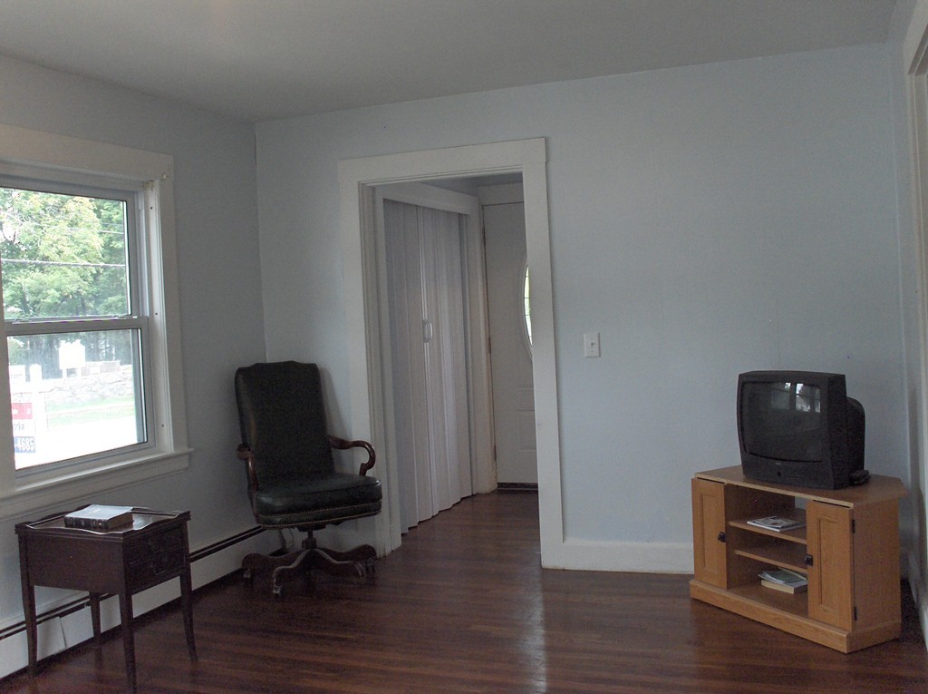 352 Union Street Ashland, MA 01721 - Photo 10 of 20 Gallery Image 10