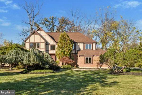$1,000,000 | 1377 Tanglewood Drive, North Wales, PA 19454