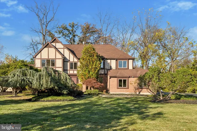$1,059,000 | 1377 Tanglewood Drive, North Wales, PA 19454