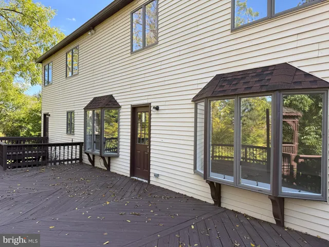 $1,059,000 | 1377 Tanglewood Drive, North Wales, PA 19454