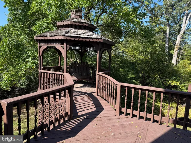 $1,059,000 | 1377 Tanglewood Drive, North Wales, PA 19454