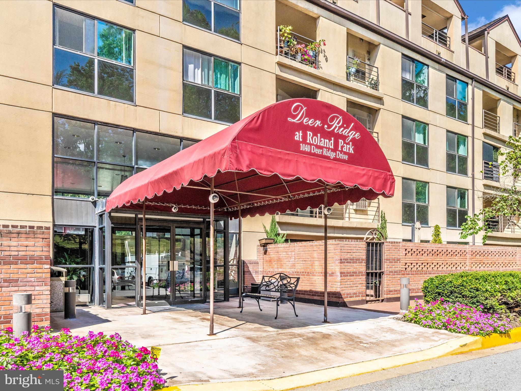 1040 Deer Ridge Drive, Unit 508 Baltimore, MD 21210 - Photo 5 of 66 a view of a building with sitting area