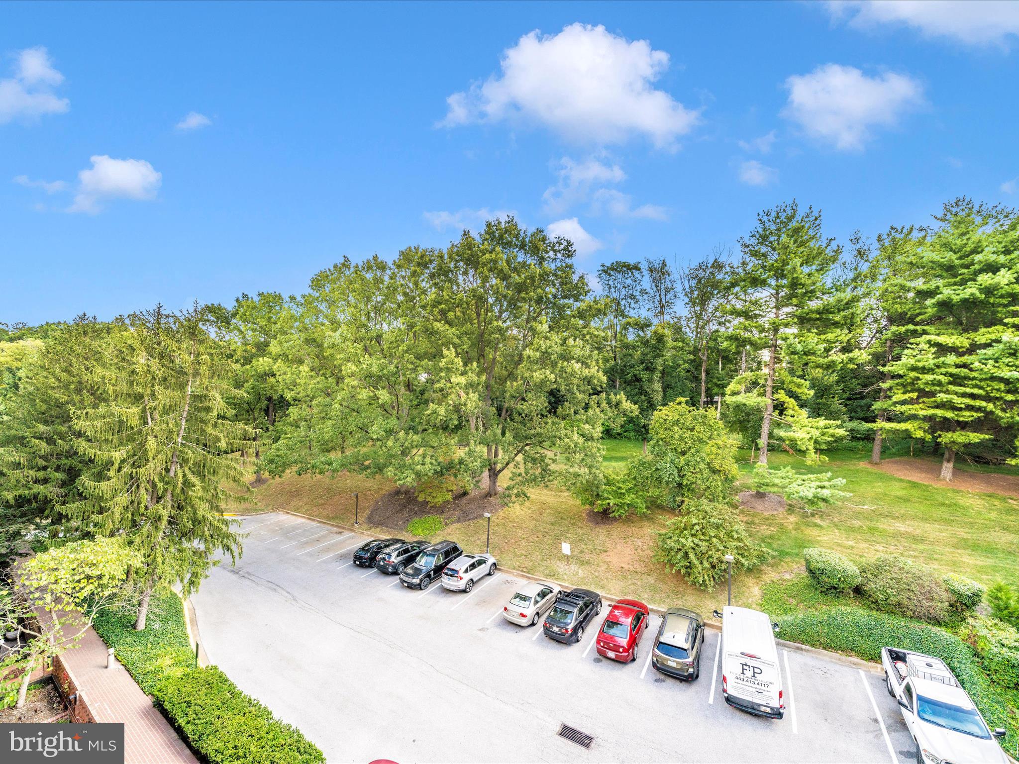 1040 Deer Ridge Drive, Unit 508 Baltimore, MD 21210 - Photo 55 of 66 a view of outdoor space and garden