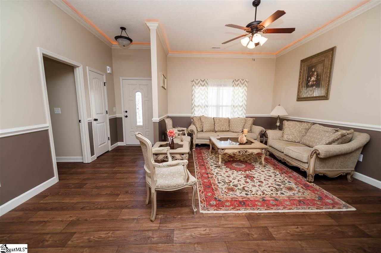 324 Bent River Drive Inman, SC 29349 - Photo 2 of 23 Gallery Image 2