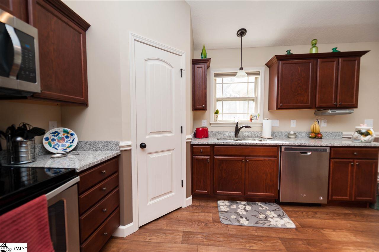 324 Bent River Drive Inman, SC 29349 - Photo 11 of 23 Gallery Image 11