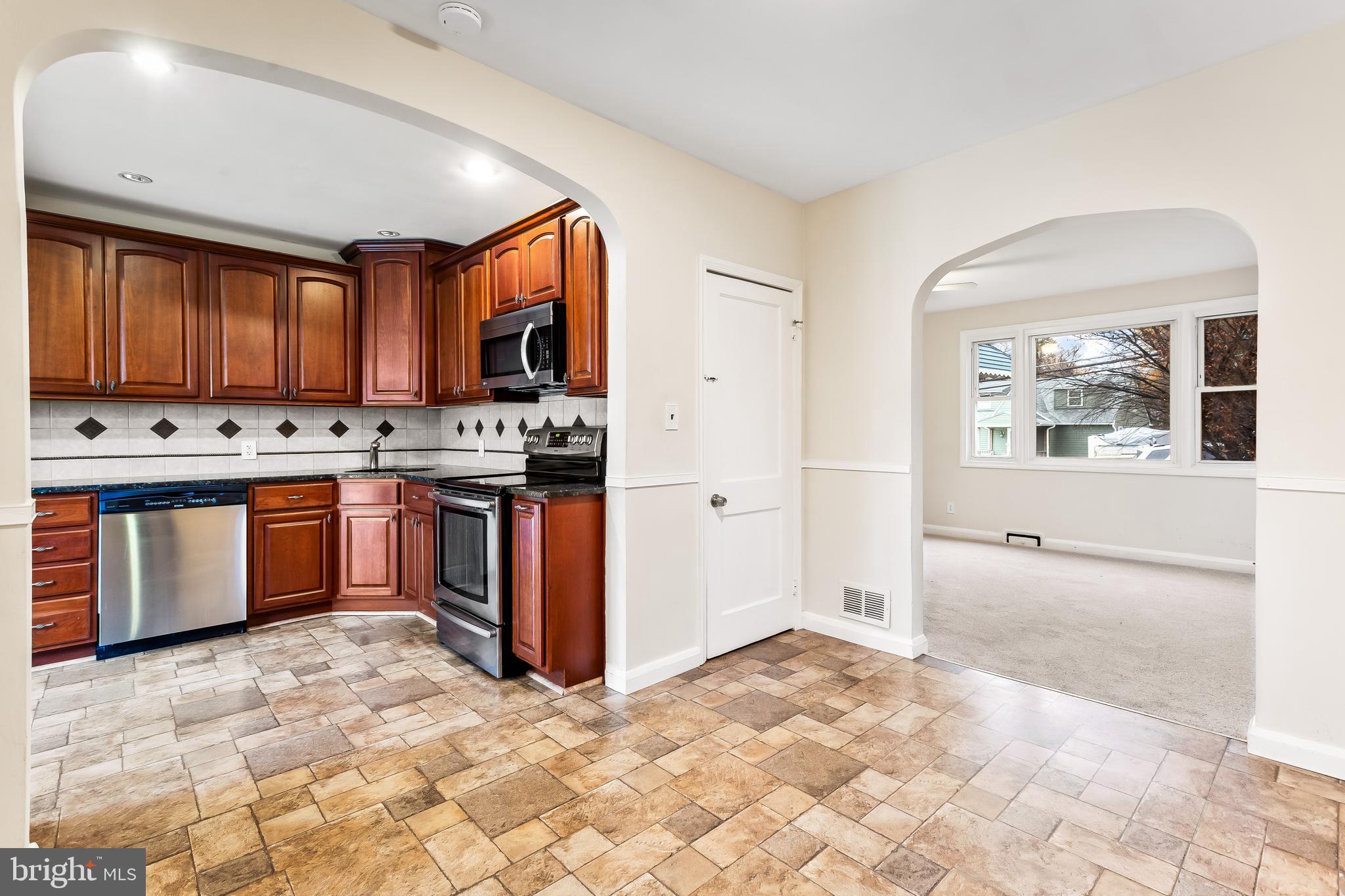 7922 Underhill Road Rosedale, MD 21237 - Photo 6 of 36